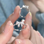 white ring