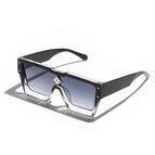 style 2 black clear / Ships within 24h
